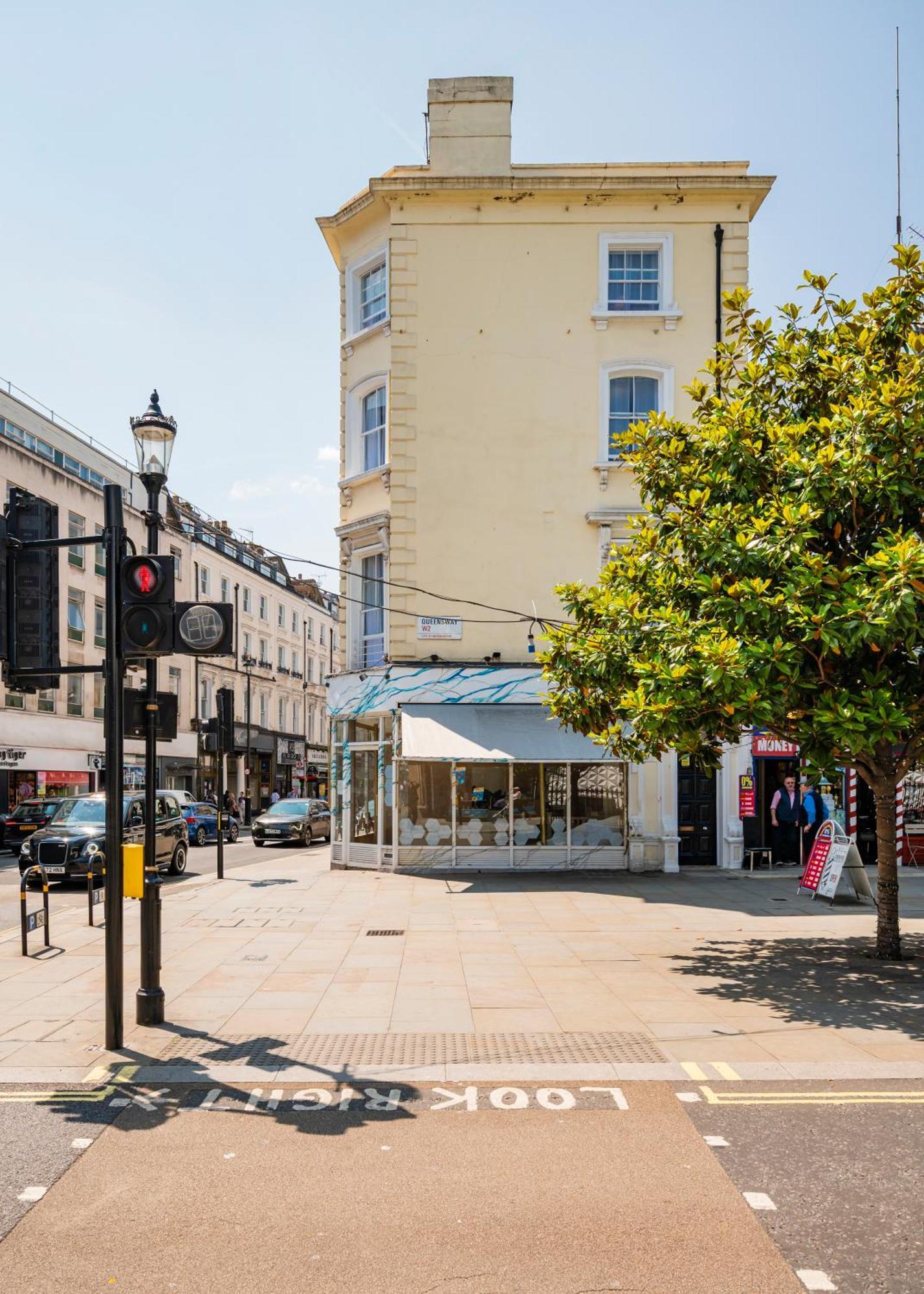 Welcome Notting Hill * London